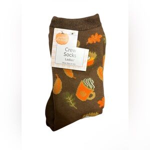 Ladies' Brown Crew Socks with Autumn Cup & Leaf Print